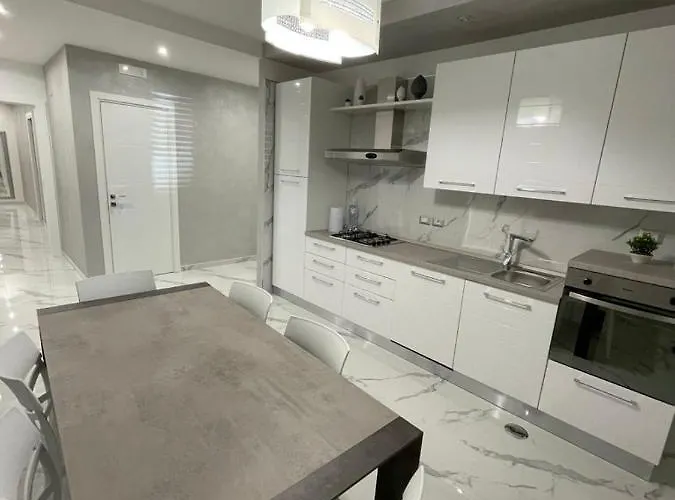 Il Piccolo Principe 3* ميركاتو سان سيفيرينو